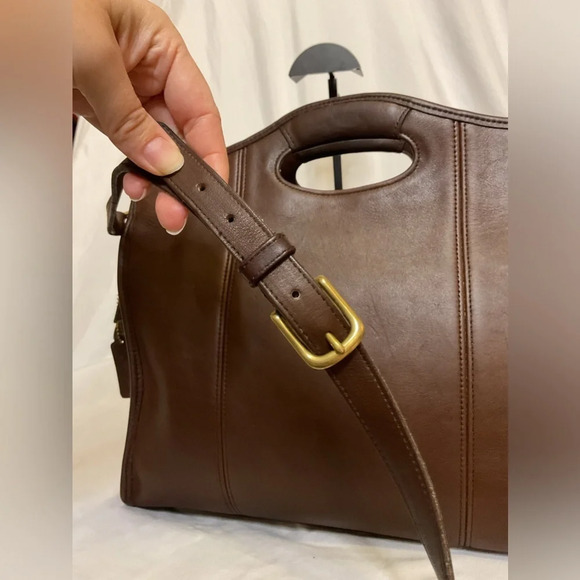 Coach Vintage Large Shopper zip top Tote #9995 from 1996 - Picture 8 of 12